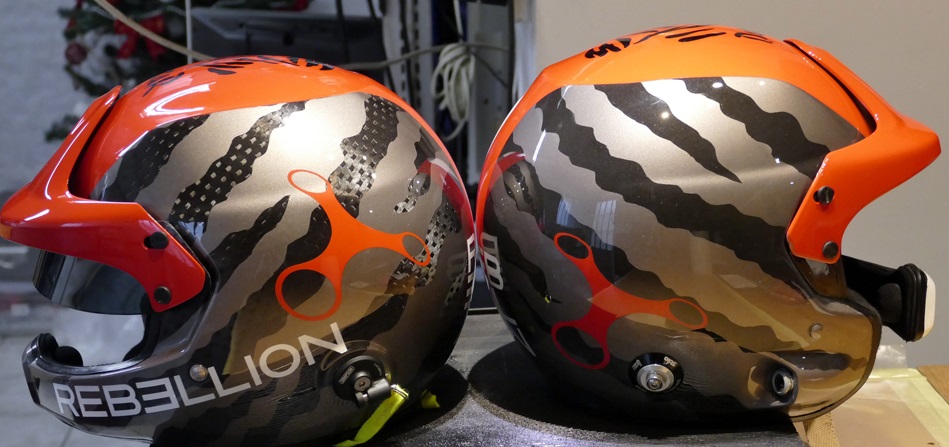 Casque Buggy Rebellion A L Aerographe Paris Dakar Raymond Planchat Peintre Aerographe Cours De Peinture Vente Casque Buggy Rebellion A L Aerographe Paris Dakar Raymond Planchat Peintre Aerographe Cours De Peinture Vente